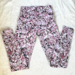 Lululemon Wunder Under High Rise Leggings in Pink Blossom Spritz - Size 4